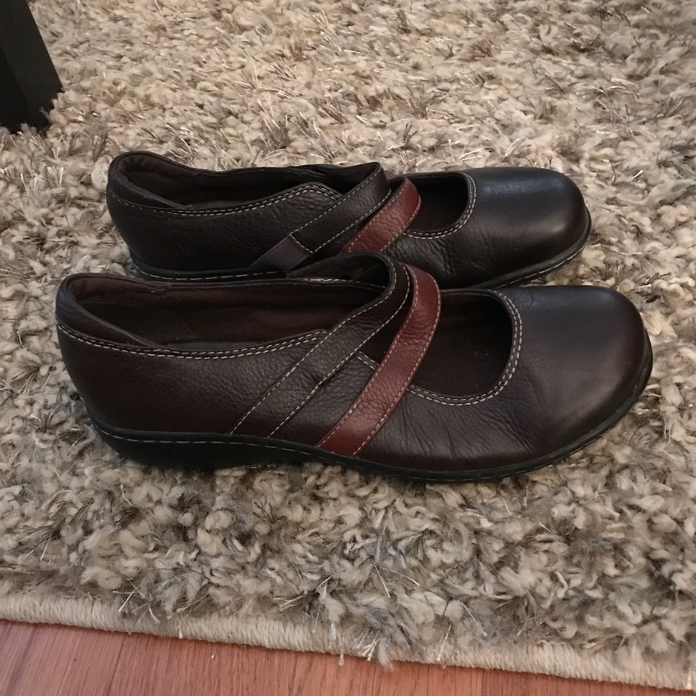 Clarks bendables Slip On Leather Brown Shoes